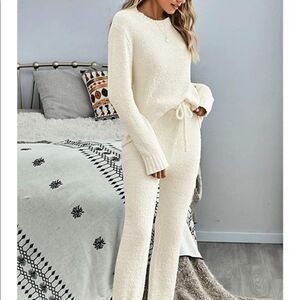 Brand New Fuzzy Knitted Loungewear Set